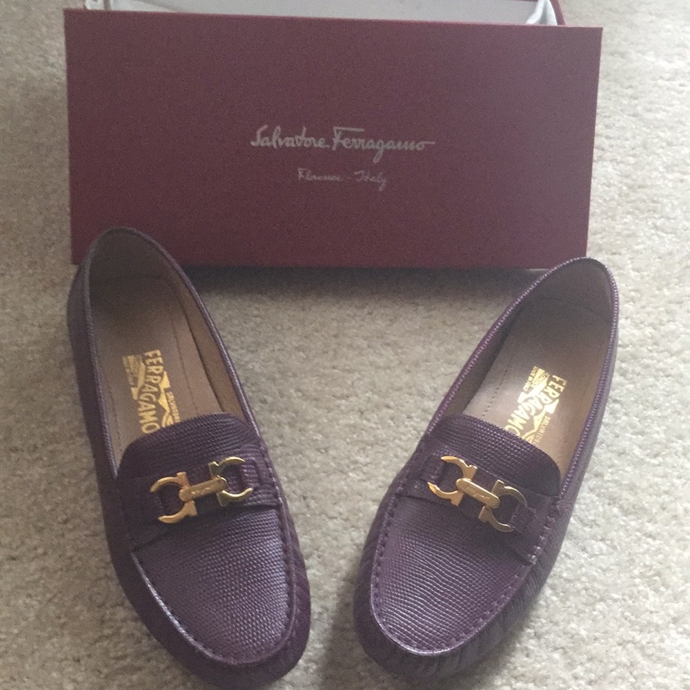 Salvatore Ferragamo Saba driver moccasins